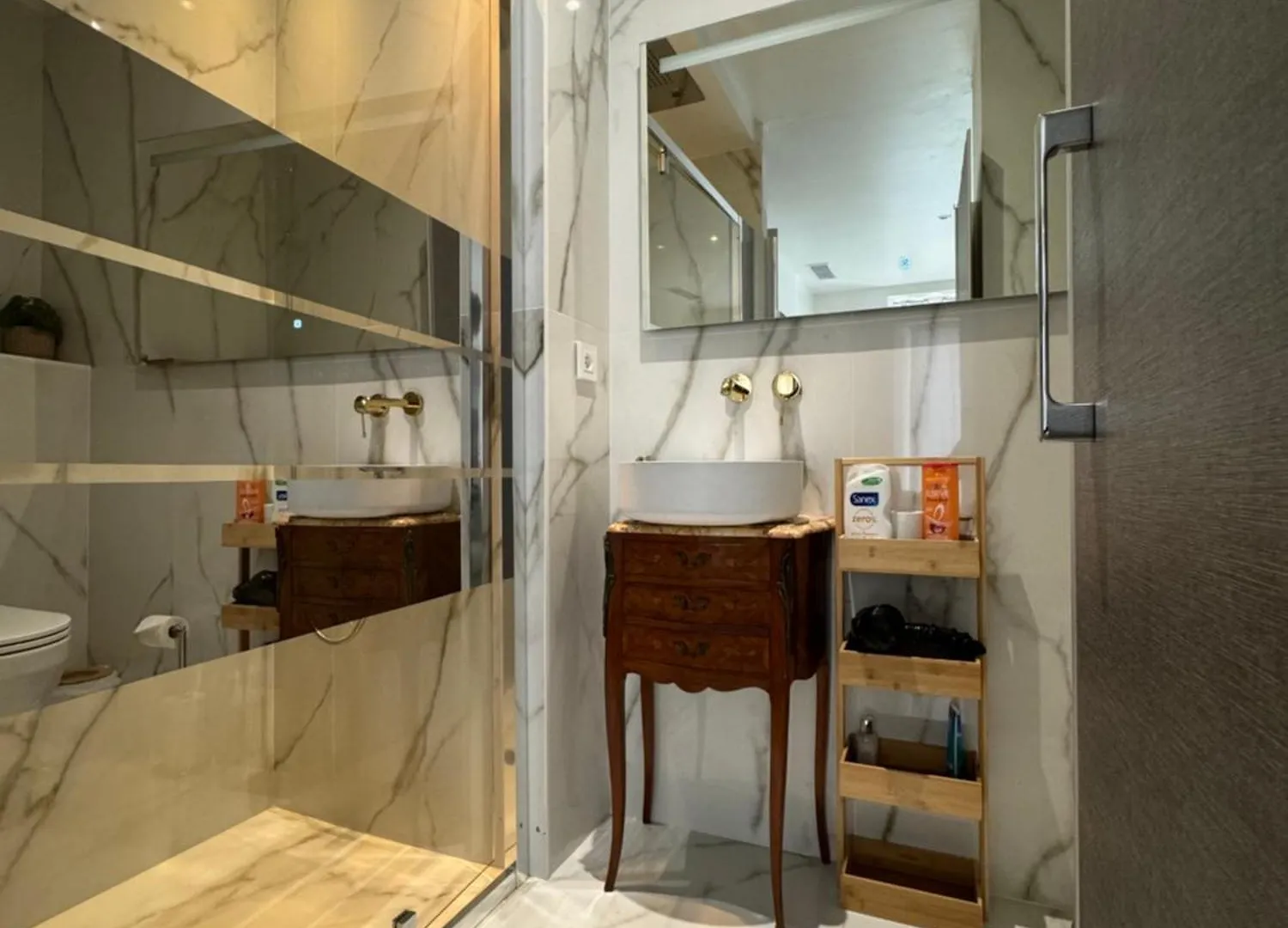 Apartamento Venue C - Luxurious & Spacious - Mansion - Elevator - Patio Cannes Francia